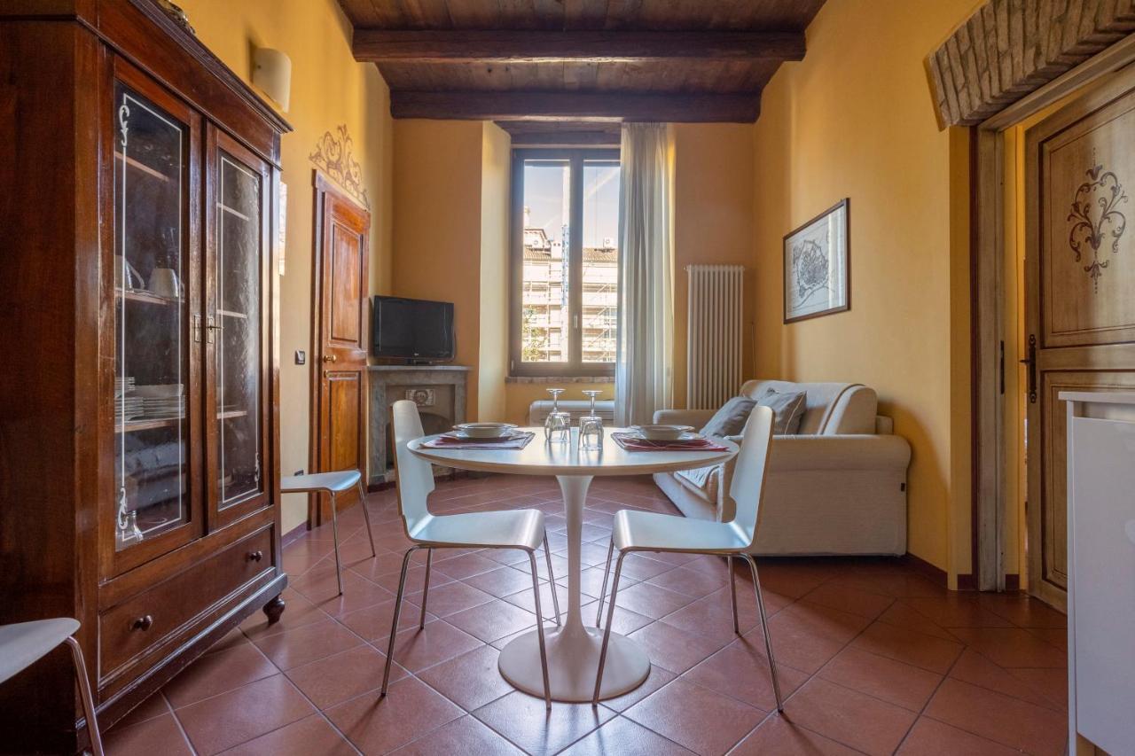 Casa Duchesse Al Castello Lägenhet Ferrara Exteriör bild