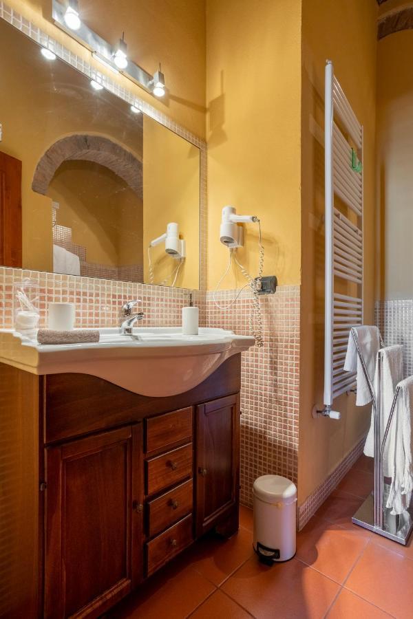 Casa Duchesse Al Castello Lägenhet Ferrara Exteriör bild
