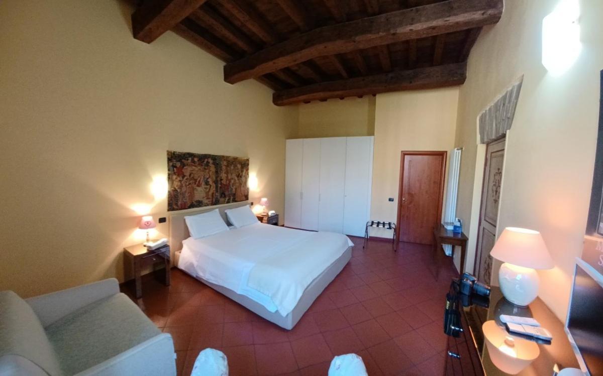Casa Duchesse Al Castello Lägenhet Ferrara Exteriör bild